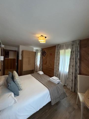 Edelweiss Hotel